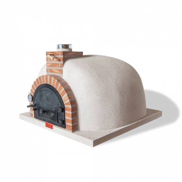 Horno de leña tradicional de ladrillo